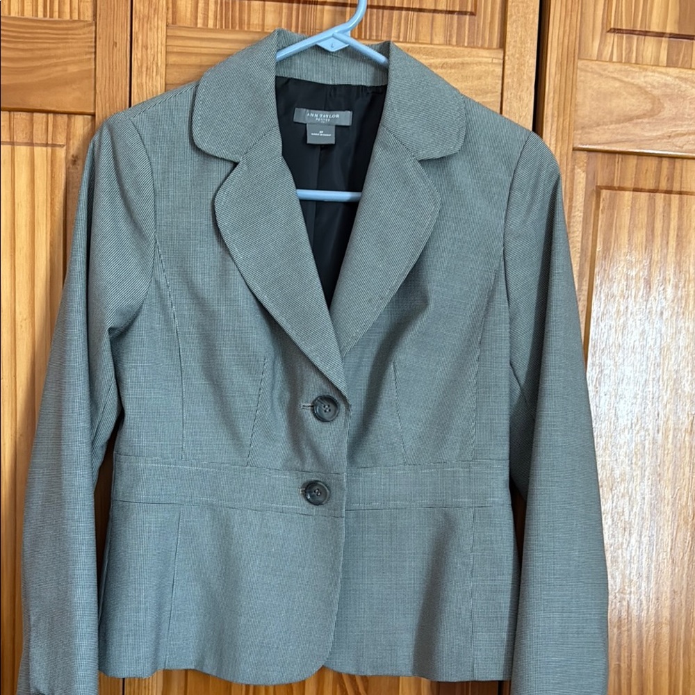 Ann Taylor Gray Professional Blazer